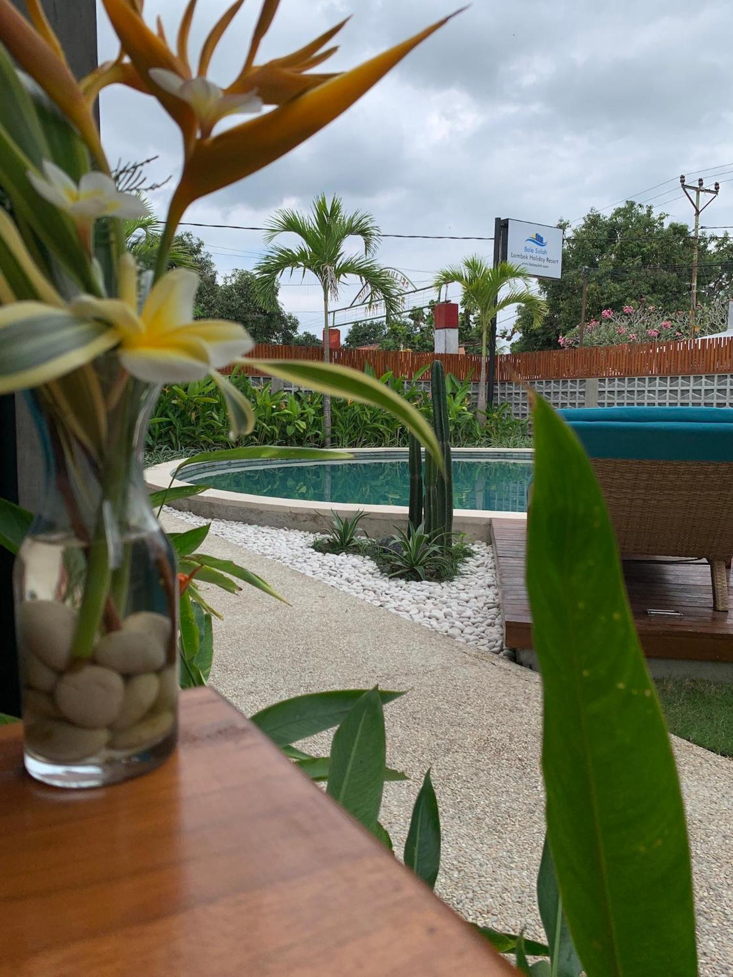 Bale Solah Lombok Holiday Resort Senggigi Exterior foto