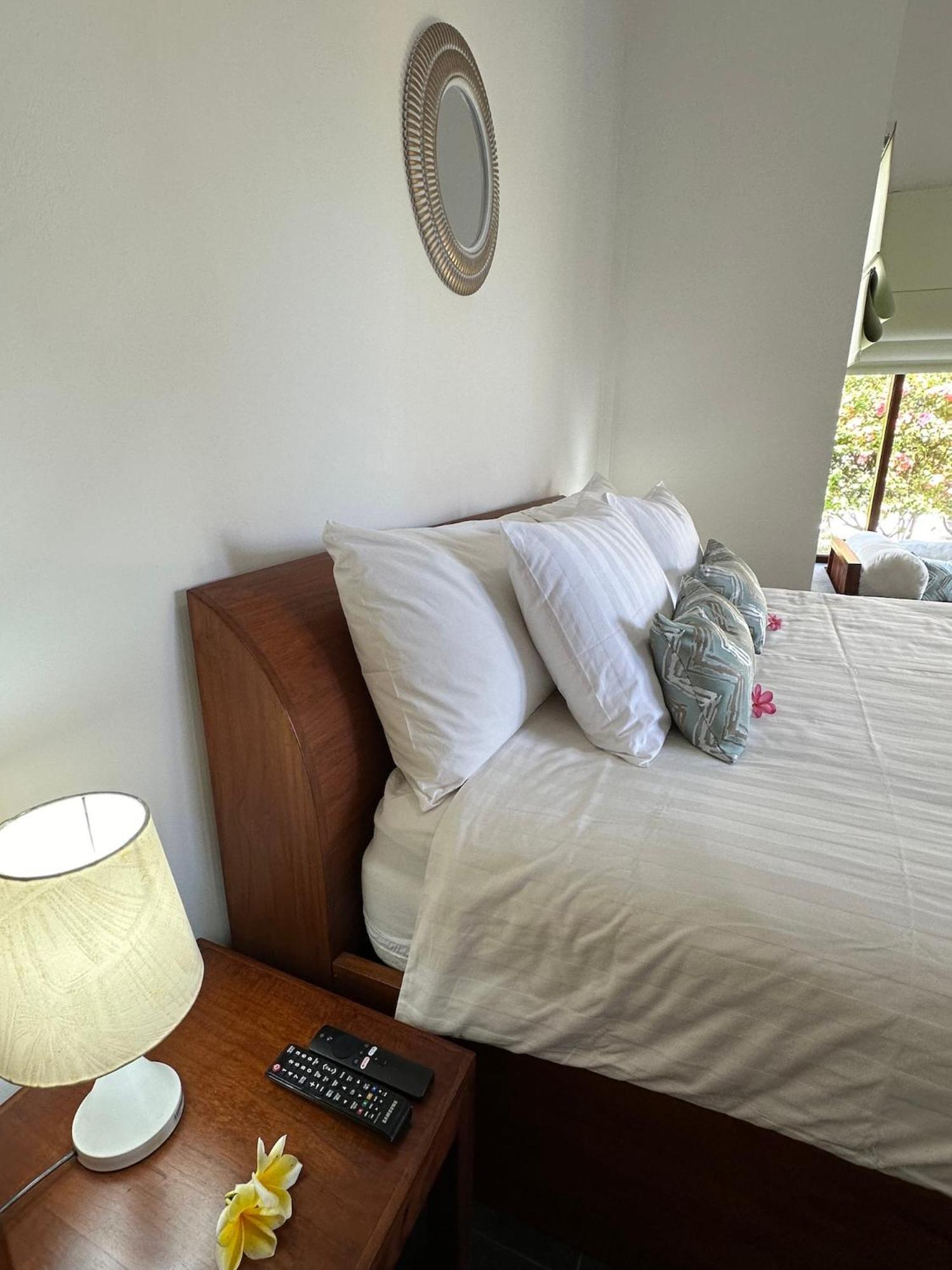 Bale Solah Lombok Holiday Resort Senggigi Exterior foto