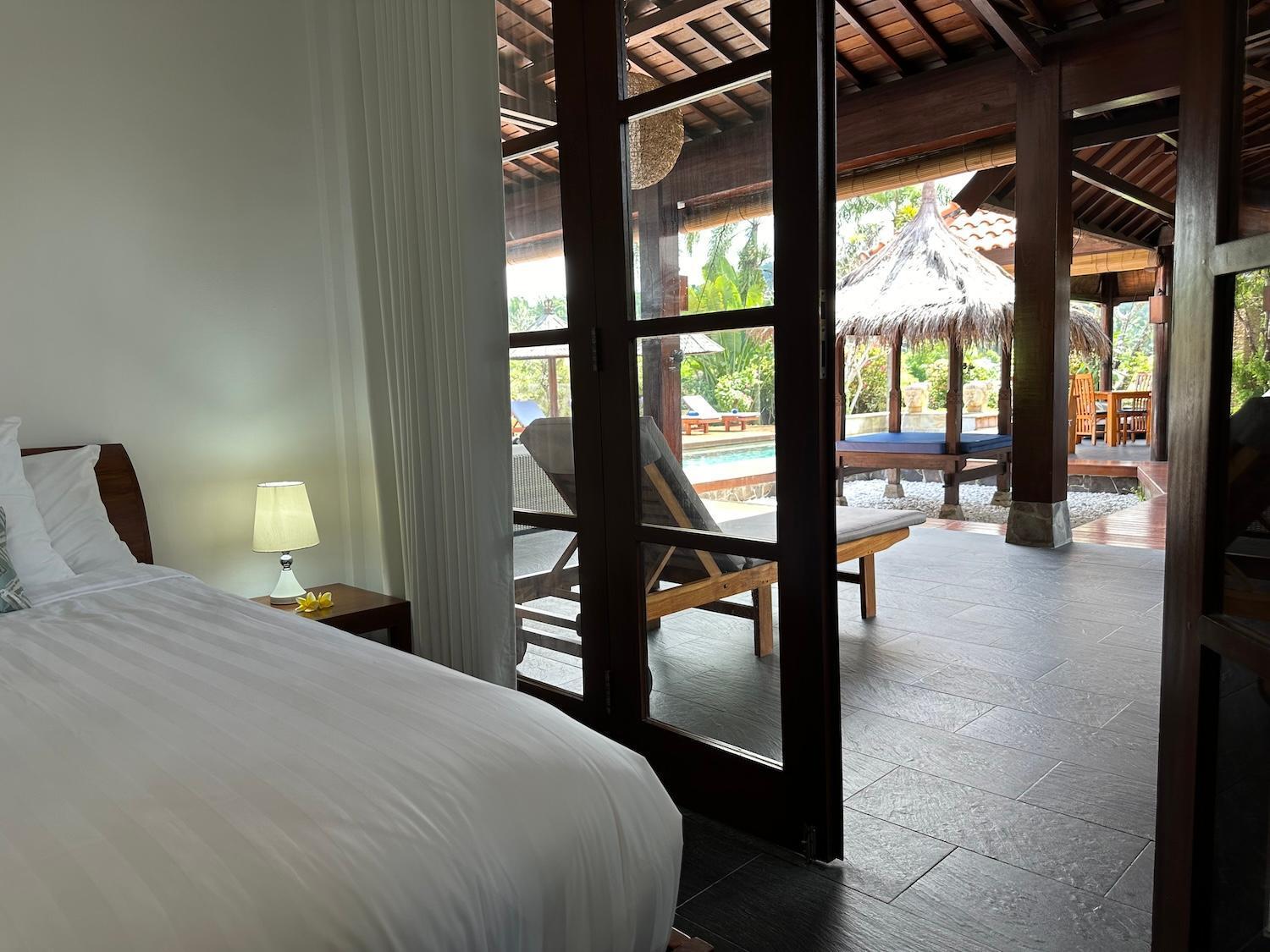 Bale Solah Lombok Holiday Resort Senggigi Exterior foto
